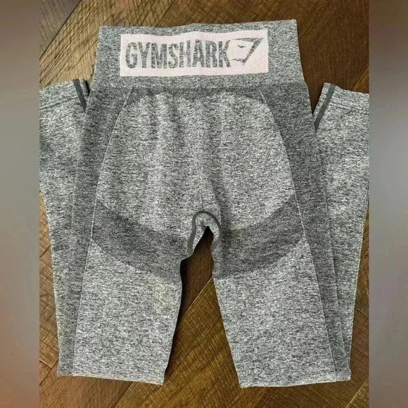 Gymshark High Rise Ankle Leggings - Picture 2 of 9